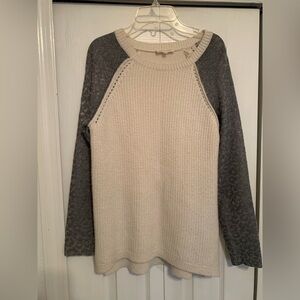 REBECCA TAYLOR Wool Blend Knit
Leopard Print Pullover Sweater in Ivory/ Gray